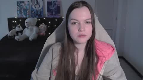 little__flowers online show from February 2026 11:02:01 AM