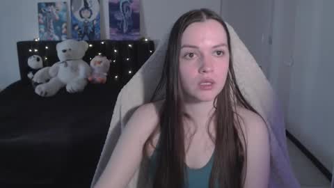 little__flowers online show from March 2026 09:36:02 AM