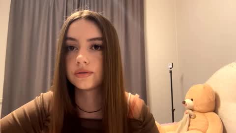 Catherine online show from November 2025 01:12:02 PM