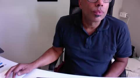 Snapshot of little_buddha chatting on April 2026 09:51:02 AM Pure Black Power online show from April 2026 09:51:02 AM