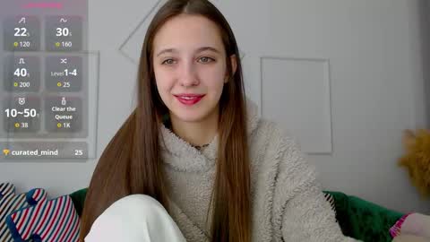 Lana online show from September 2025 07:02:02 AM