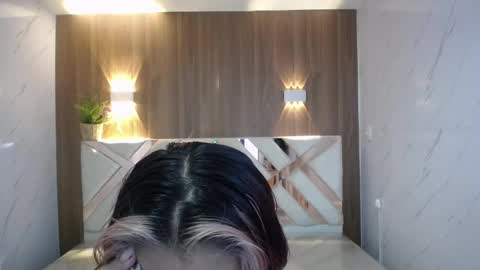 Cherri online show from November 2025 09:15:02 PM