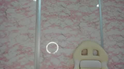 Snapshot of little_doll_4u chatting on April 2026 10:07:01 AM ANNI online show from April 2026 10:07:01 AM