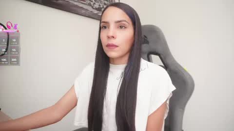 Help me reach 100 likes online show from April 2026 07:11:02 PM