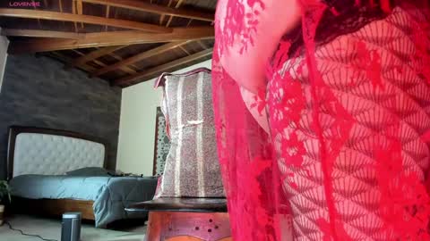 Izzi online show from January 2025 06:14:01 PM