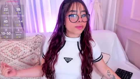 Natty  online show from May 2026 06:49:02 PM