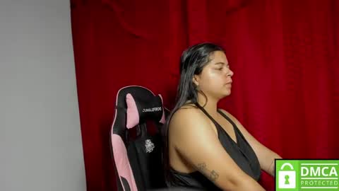 Snapshot of little_shaara_ chatting on April 2026 07:57:02 AM Shaara online show from April 2026 07:57:02 AM