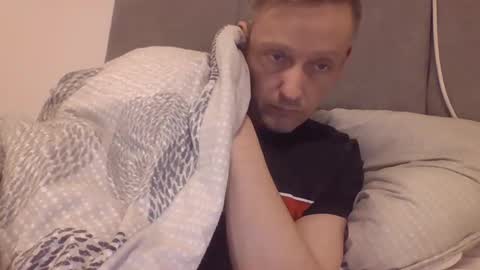 Willy online show from March 2026 08:03:01 PM