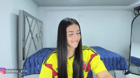 Snapshot of littleabbie chatting on February 2026 06:19:02 AM Abbie online show from February 2026 06:19:02 AM