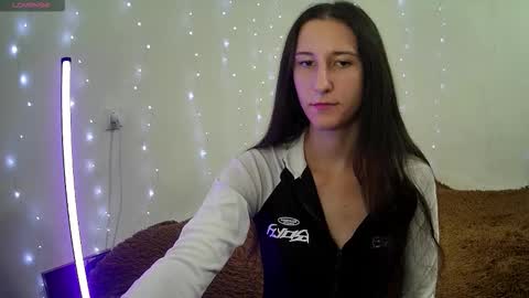 Snapshot of littleahwitch chatting on September 2025 09:10:02 AM LittleAhWitch online show from September 2025 09:10:02 AM