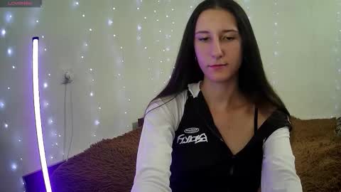 Snapshot of littleahwitch chatting on September 2025 09:34:02 AM LittleAhWitch online show from September 2025 09:34:02 AM
