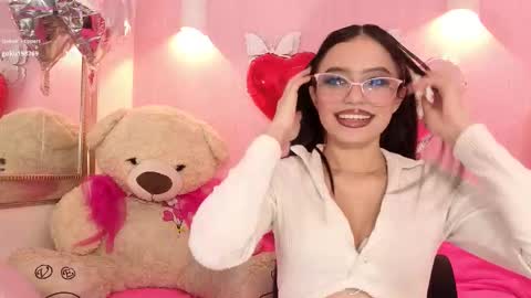 Ari online show from February 2026 07:09:01 PM