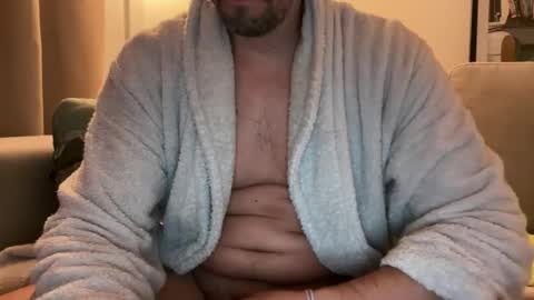 Snapshot of littlebigrabbit chatting on May 2026 10:48:01 PM LittleBigRabbit online show from May 2026 10:48:01 PM