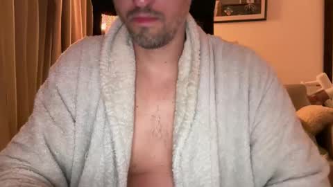 Snapshot of littlebigrabbit chatting on June 2026 09:40:01 PM LittleBigRabbit online show from June 2026 09:40:01 PM