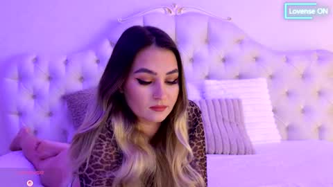 Snapshot of littleblondbunny chatting on March 2026 04:40:01 AM littleblondbunny online show from March 2026 04:40:01 AM