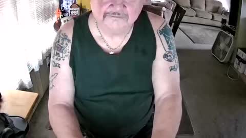 Snapshot of littled83057 chatting on May 2026 07:11:02 PM Littled83057 online show from May 2026 07:11:02 PM