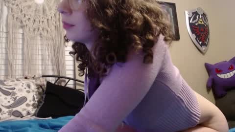 littledeathtrap online show from January 2025 01:23:01 AM