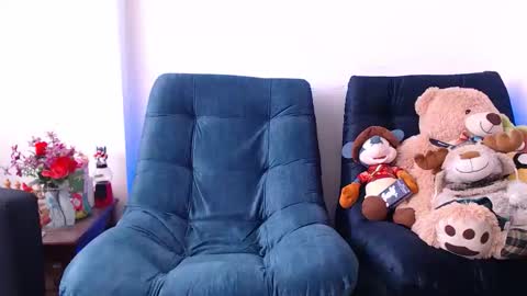 Snapshot of littledicklatin chatting on March 2026 04:35:01 PM Manu online show from March 2026 04:35:01 PM