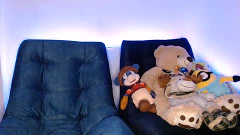 Snapshot of littledicklatin chatting on March 2026 04:34:02 AM Manu online show from March 2026 04:34:02 AM