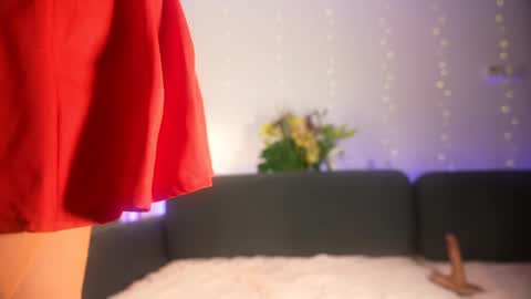 Emily Hill online show from April 2026 08:06:02 PM