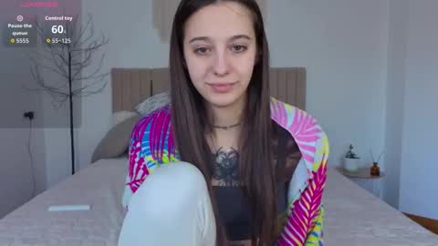 Lana online show from November 2025 07:52:02 AM