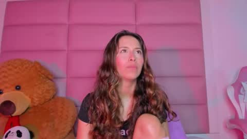 littlee_emma_ online show from March 2025 09:10:02 AM