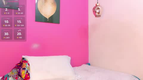 Tania  online show from September 2025 03:17:01 AM