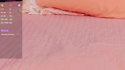 Tania  online show from September 2025 08:02:02 PM