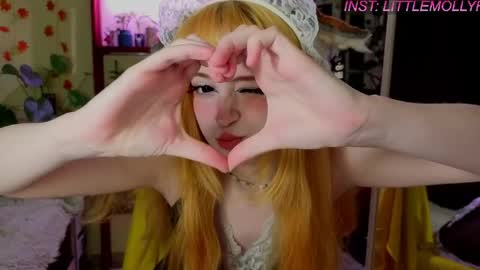 Molly online show from April 2026 04:39:01 AM
