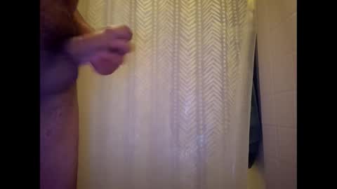 littleguyy888 online show from October 2025 12:00:02 PM