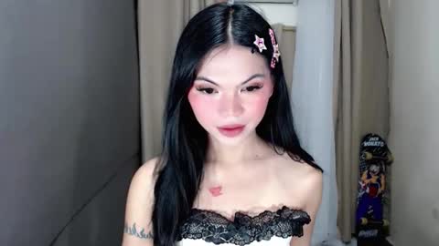 Snapshot of littlelace_ chatting on April 2026 11:10:02 PM littlelace_ online show from April 2026 11:10:02 PM