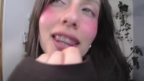 Laksmi online show from April 2026 09:31:01 PM