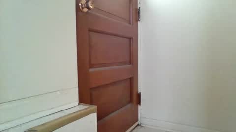 Snapshot of littlemember2 chatting on February 2025 08:41:01 PM Littlemember2 online show from February 2025 08:41:01 PM