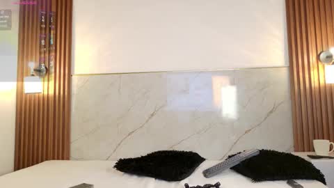 littlemichiko online show from November 2025 07:49:02 PM