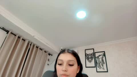 Sarahs Room online show from March 2026 11:28:02 PM