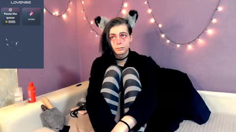 Felix online show from February 2025 07:13:01 PM