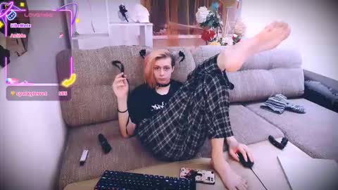 Felix online show from November 2025 08:28:01 AM