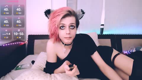 Snapshot of littlepinkcat chatting on April 2026 04:26:01 PM Felix online show from April 2026 04:26:01 PM