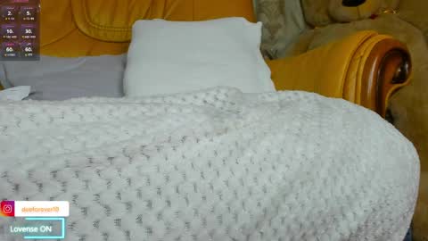Snapshot of littlepinky77 chatting on May 2026 04:04:02 PM Pinky online show from May 2026 04:04:02 PM