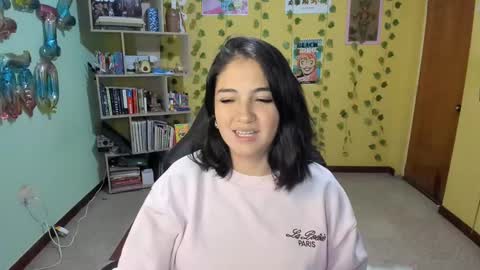 Snapshot of littleprety6969 chatting on February 2025 01:47:02 AM Mia Wednesday to Sunday 730 am to 1030 am Colombian Hour D online show from February 2025 01:47:02 AM