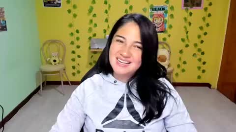Mia  Wednesday to Sunday 730 am to 1030 am Colombian Hour D online show from July 2026 04:00:02 AM