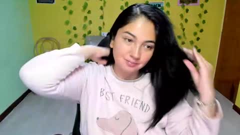 Mia  Wednesday to Sunday 730 am to 1030 am Colombian Hour D online show from August 2026 01:37:02 AM