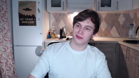 Snapshot of littlesadcabbage chatting on February 2026 12:28:02 AM Sonnenschein online show from February 2026 12:28:02 AM