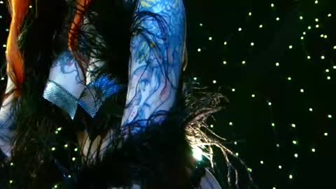 Niki  free tg channel with some photos gifs and info about streams  online show from March 2025 03:41:01 PM