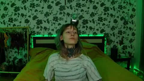 Niki  free tg channel with some photos gifs and info about streams  online show from October 2025 05:02:02 PM