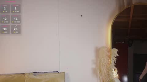 Snapshot of littletammy_ chatting on April 2026 03:12:01 PM littletammy_ online show from April 2026 03:12:01 PM