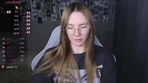 Snapshot of littlevildevil chatting on March 2026 11:03:01 AM Eliana online show from March 2026 11:03:01 AM