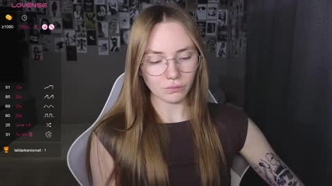 Snapshot of littlevildevil chatting on March 2026 10:32:01 AM Eliana online show from March 2026 10:32:01 AM