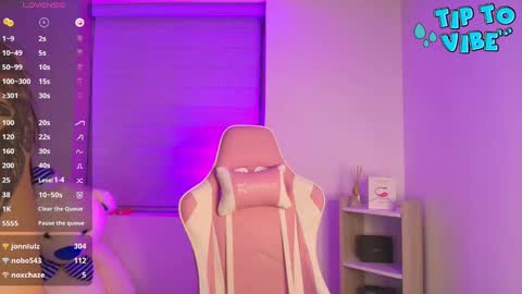 Junne liu online show from December 2024 12:07:02 AM