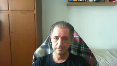 liuk53 online show from April 2026 12:48:02 PM